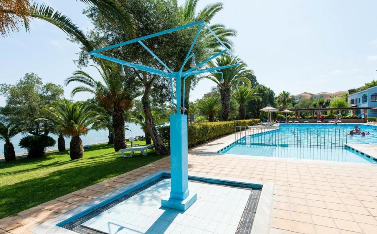Govino Bay Luxury Beach Loft Apartment Danilia Buitenkant foto