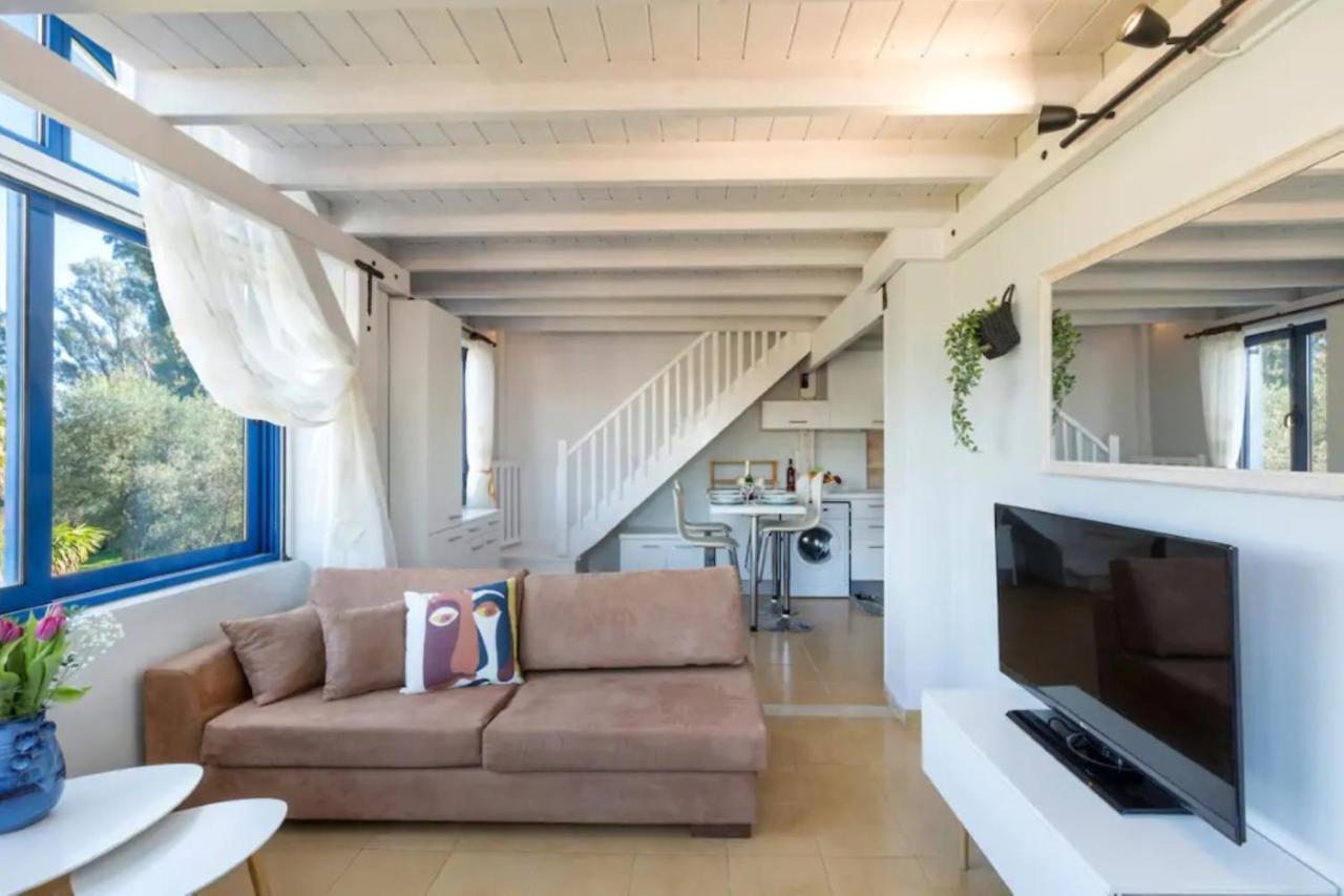 Govino Bay Luxury Beach Loft Apartment Danilia Buitenkant foto