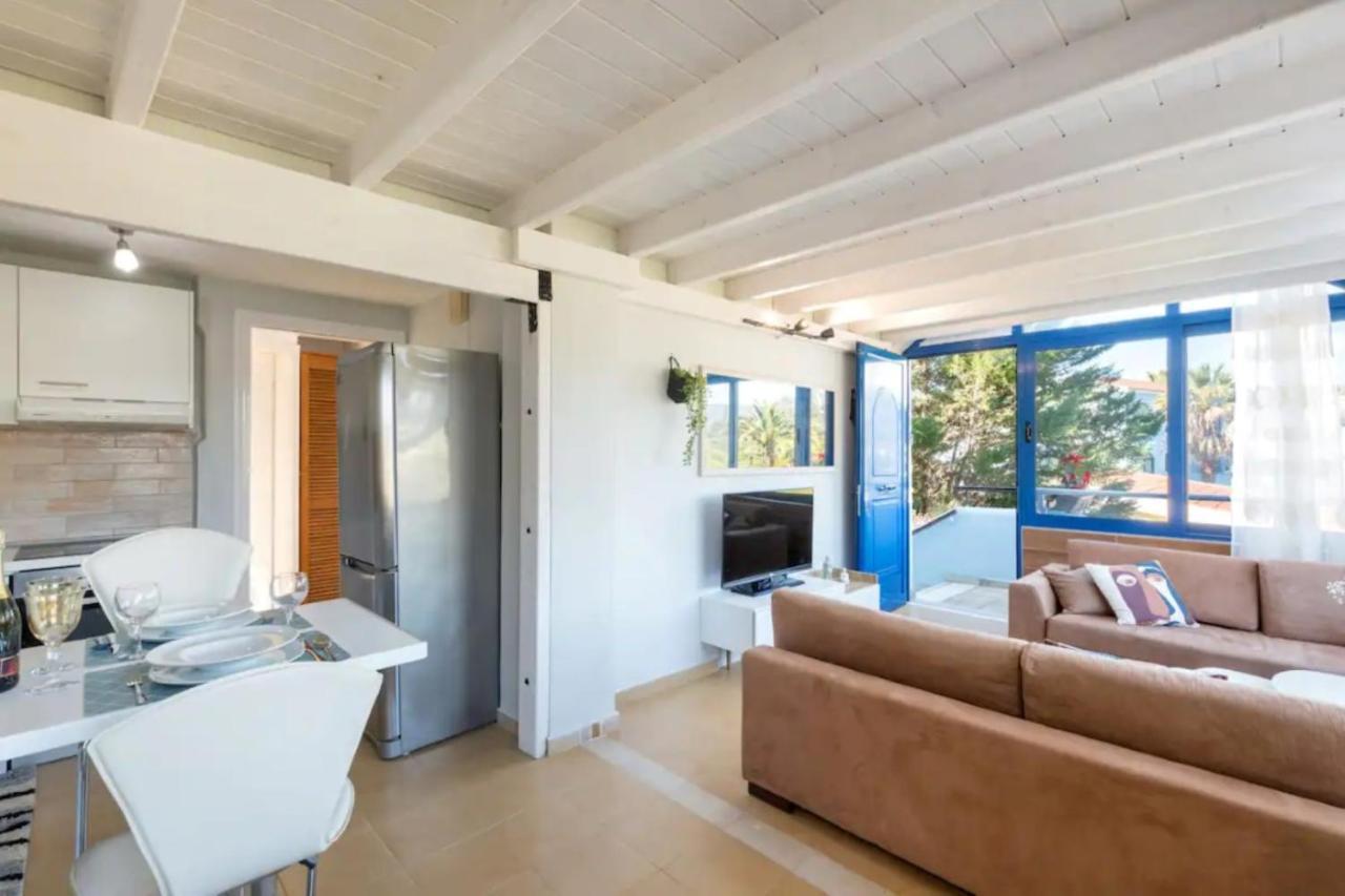 Govino Bay Luxury Beach Loft Apartment Danilia Buitenkant foto